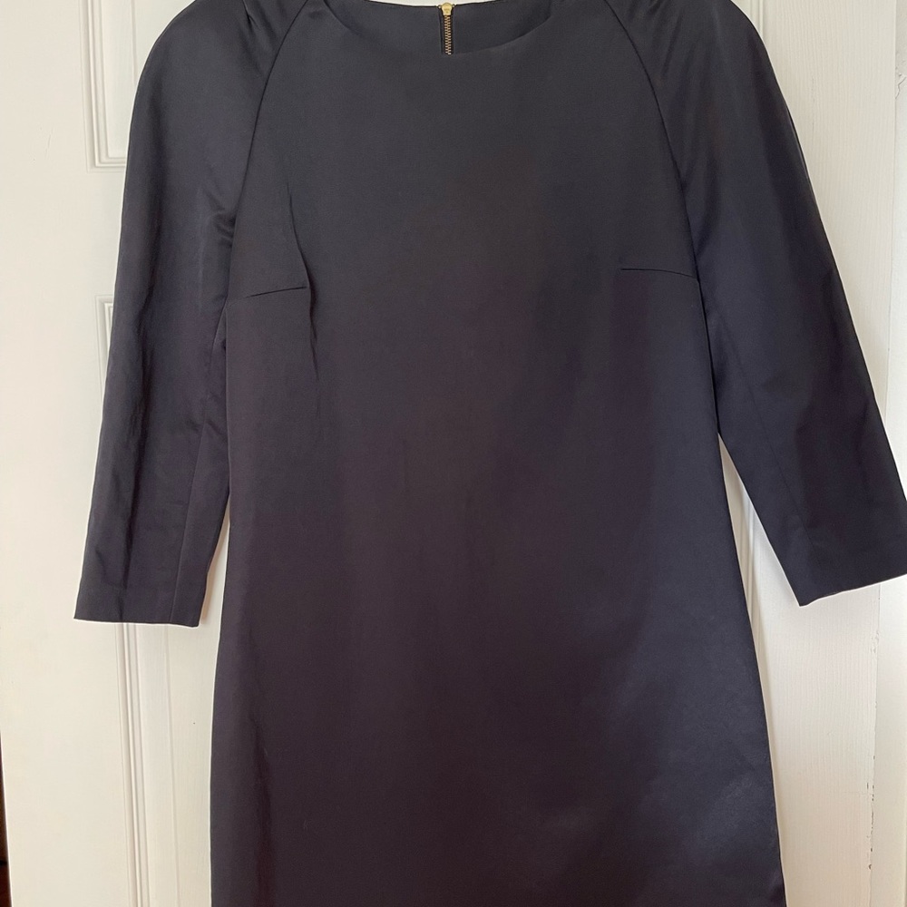 tailor-made for me. Dark navy. straight cut.  three-quarter sleeve.